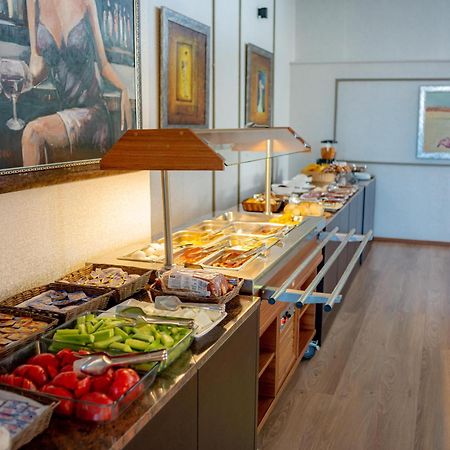 Hotel Montana Palace Kruševo المظهر الخارجي الصورة