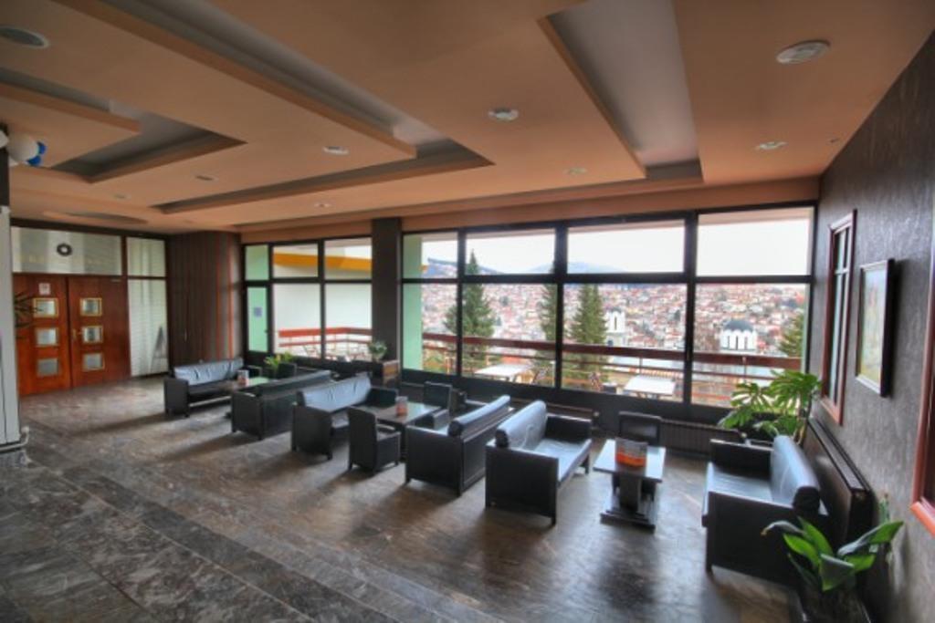 Hotel Montana Palace Kruševo المظهر الخارجي الصورة